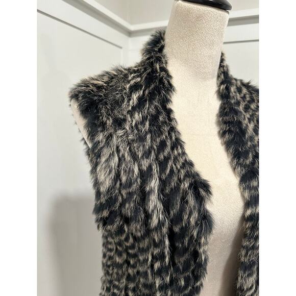 Metric Knits Rabbit Fur Vest - Picture 3 of 5